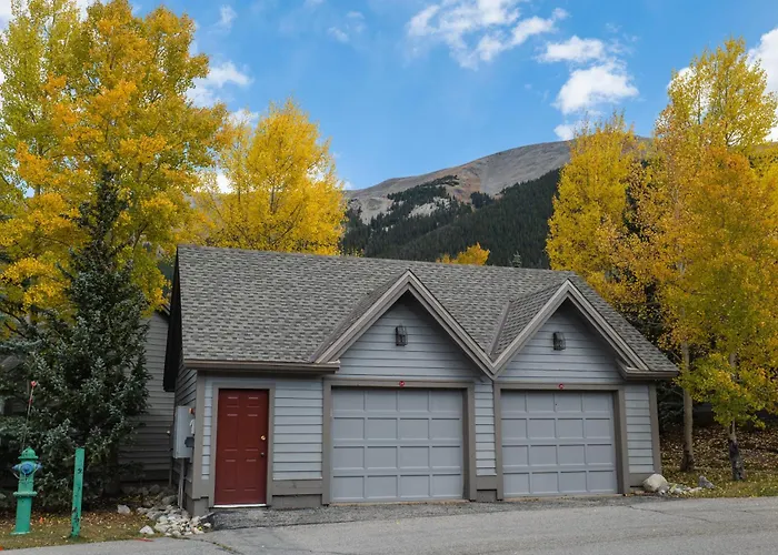 Woods24 Townhome Pet Friendly